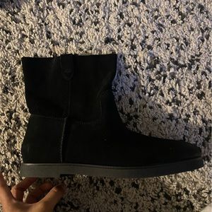 Women’s UGG black Josefen boot